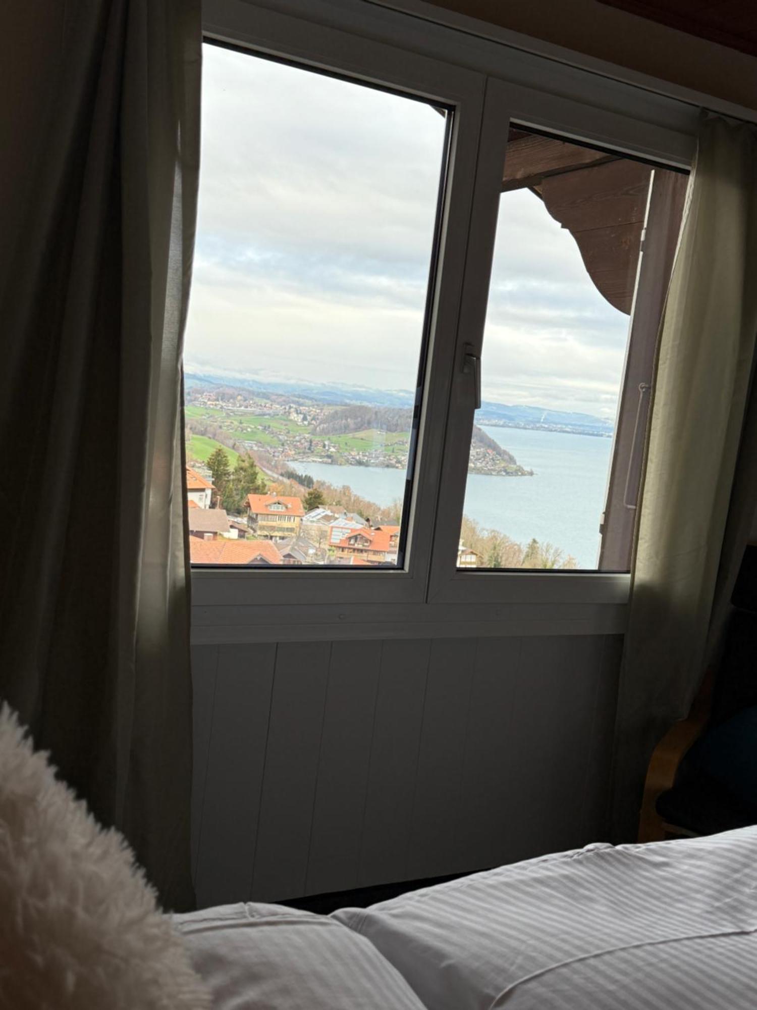 Apartament Eva'S Seeblick Krattigen Pokój zdjęcie